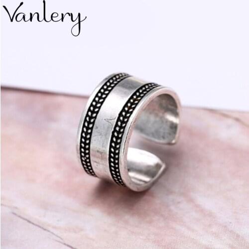 Personality Exaggerated Gothic Smooth Round Rings For Women Charm Engagement Jewelry Girls Open Finger Knuckle Rings