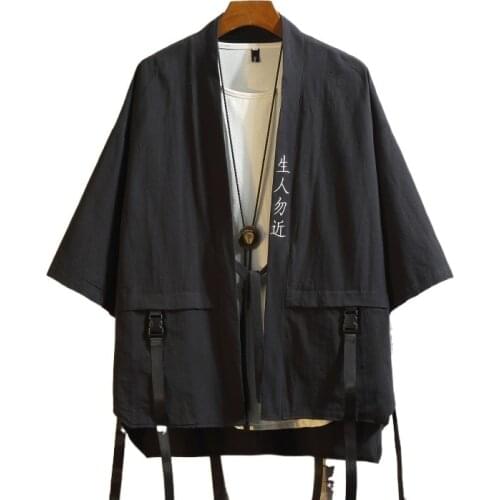 Kimono Cardigan Men 2021 Japanese Fashion Shirt Kimonos Karate Samurai Costume Yukata Haori Jacket Japanese Pajamas Man V2097