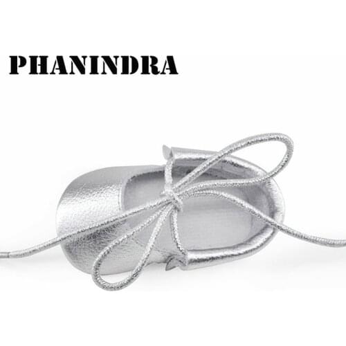 2018 New girls shoes genuine leather Soft Bottom Fashion Tassels Baby Shoes Moccasin Newborn First Walkers(0-24M) baby schoenen