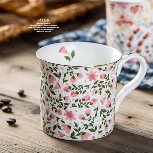 Ceramic Coffe Mug Classic Luxury Retro Flower Printing Vintage White Porcelain Tea Cup Nordic Kubek Do Kawy Wedding Mugs E5MKB