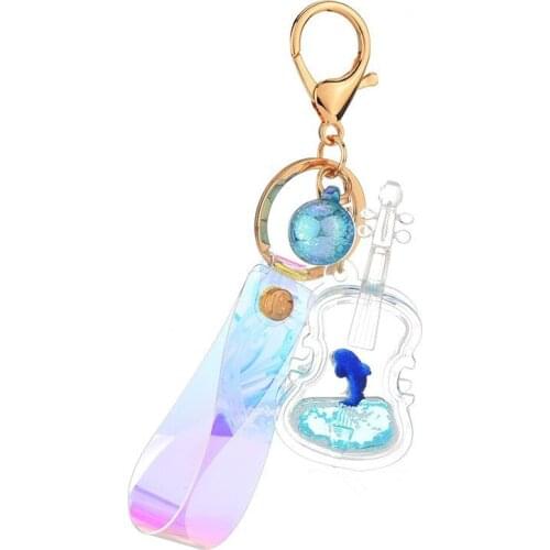 Luxury Acrylic Violin Designer Keychains Diy Ocean Doll Quicksand Guitar Pendant Car Keyring Bag Charms Cute Gift Wholesale
