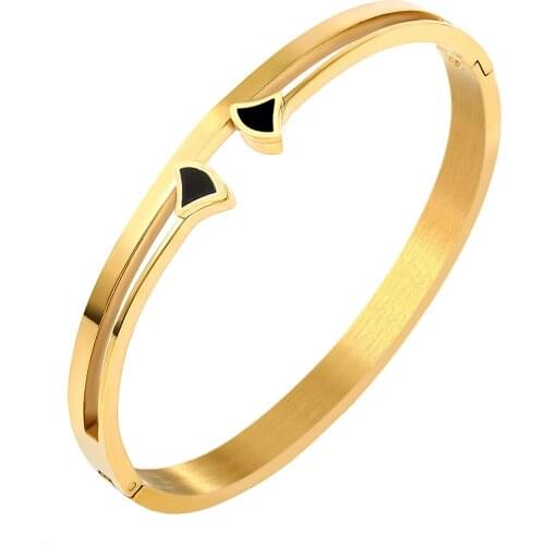 Black Shell Fan Shape Charm Bangle Women Gold Bracelets Bangles For Stainless Steel Luxury Cuff Bangle Fashion Jewelry Gift