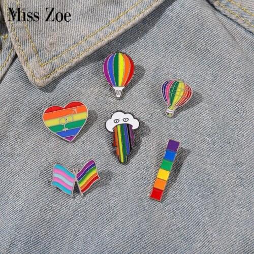 Rainbow Enamel Pins Custom Hot Air Balloon Sky Clouds Flag Heart Brooch Lapel Badge Bag Sexual Minority Jewelry Gift for Friend
