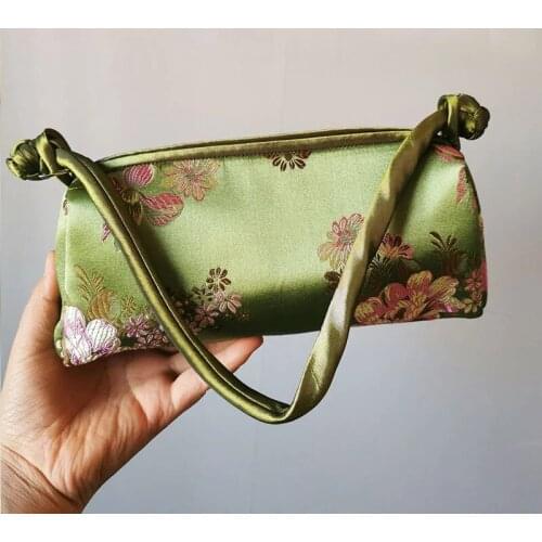 Fashion Luxury Chinese Style Silk Bag Women Handbag Japanese Hand Embroidery Tote Cheongsam Female Cosplay Bags Clutch