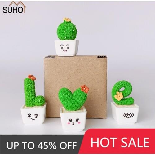 4Pcs Creative Simulation Cactus Shaped Adornments Decorative Bonsai Prop Ins Valentine Gift Cactus Ornaments (Green)