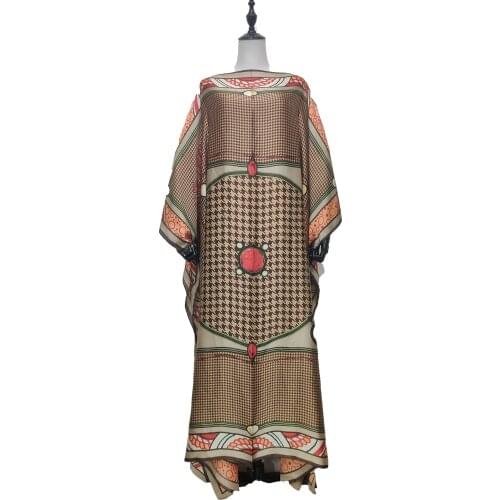 Dress 132 Cm Length x 132 Cm Bustline Traditional Printed Bohemian Batwing Sleeve Kaftan Plus Size Abaya Muslim BouBou Dresses