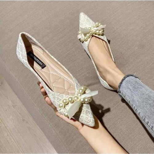 Womens Spring Autumn Flats Ladies Female Shoes Korean Fashion Shallow Comfortable Pointed Pearl Flat Shoe Large Size 41 42 43
