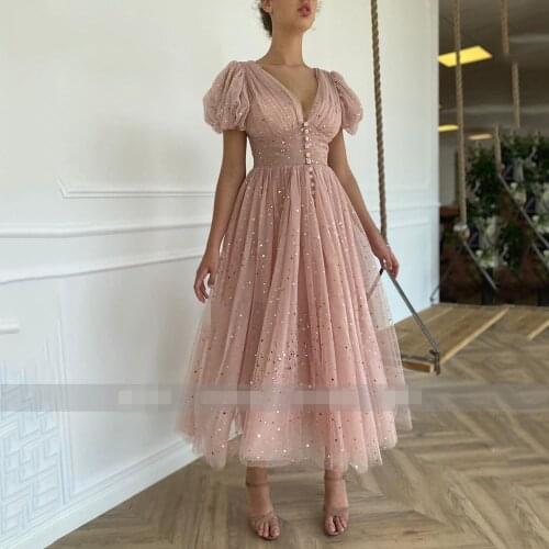 2020 cheap Glitter Blush Short Prom Dresses V-Neck Puff Sleeves Pleated Tulle Evening Dresses Buttons Tea-Length A-Line Party