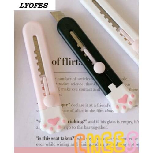 Kawaii Mini Pocket Cat Paw Art Utility Knife Express Box Knife Paper Cutter Craft Wrapping Refillable Blade Stationery