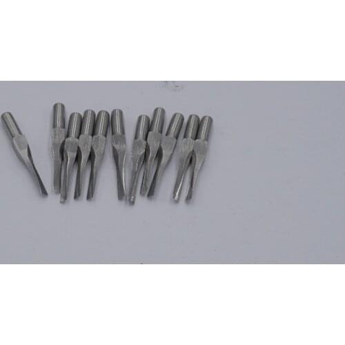 4Z French/European stayle pricking iron,teeth