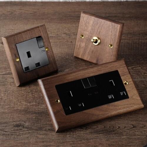 Depoguye Vintage 13A UK Socket with USB,Home Bedroom Solid Wood Brass Toggle Switch Plate, AC110V -250V 2.1A Usb Outlet Wall