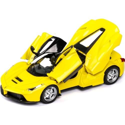 1: 32 alloy car model luxury sports car toy Raphael model childrens toy birthday new year Christmas gift yellow car
