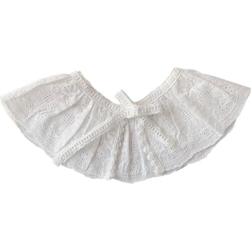 Baby Infants Shawl Hollow Out Lace Feeding Bibs Soft Cotton Collar Saliva Towel