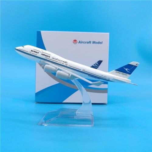 16CM 1:400 Scale 747 B747 Model Airplanes Kuwait Airways W Base Alloy Aircraft Plane Aviation Display Toys Model Collection Show