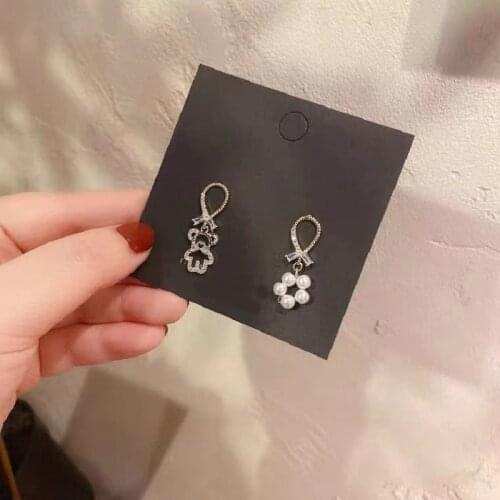 ZDMXJL 2021 New Womens Earrings Fine Asymmetric Pearl Littler Bear Earrings For Women Girl Party Jewelry Gifts Drop-shipping
