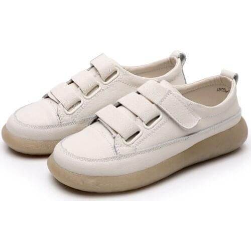 2021 womens shoes spring and autumn seasons new cowhide white shoes womens velcro lazy shoes flat all-match small single shoes