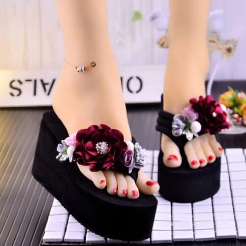 Summer womens slippers 2020 fashion sweet three-dimensional flowers high-heeled slippers outdoor non-slip beach sandals