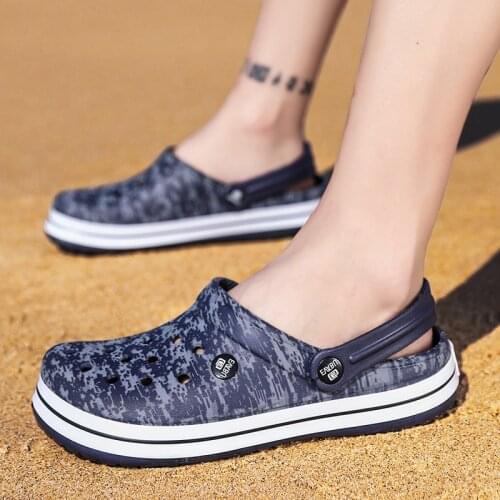 Summer Men Slippers Massage Clogs Outdoor Garden Shoes Beach Sandals Male Quick Dry Indoor Home Bathroom Slides Mules Flip Flops