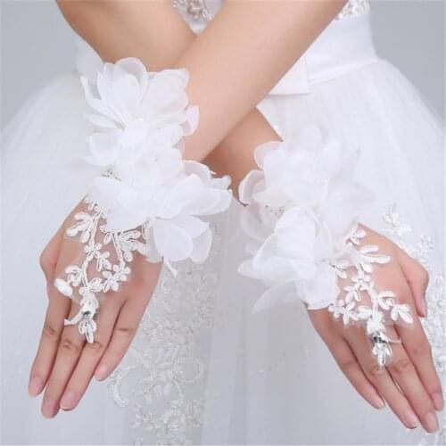 HONGFUYU Lace Wedding Gloves for Bride Red White Fingerless Womens Dress Gloves Wedding Party Accessories One Size Wrist Length