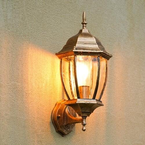 Outdoor waterproof wall lamp European retro industrial garden landscape lamp villa porch led wall lamp