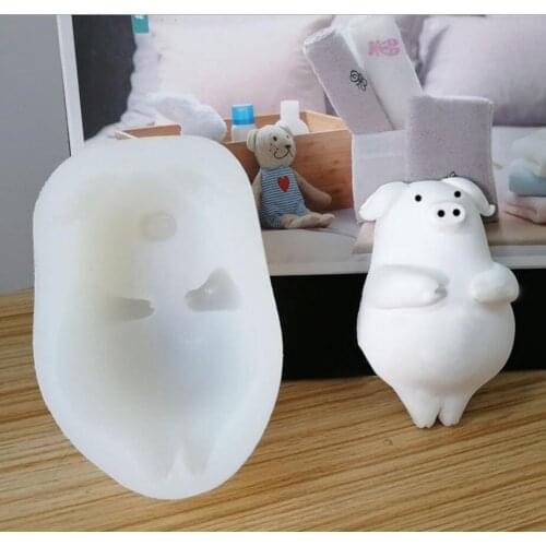 Pig silicone mold Aromatherapy plaster mold car outlet diffuse incense stone Handmade soap mold