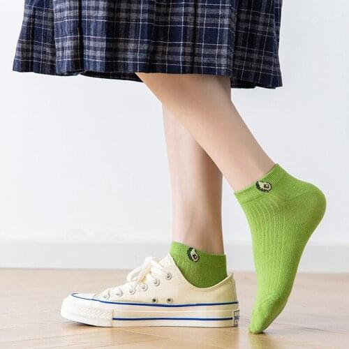 Womens Socks Spring And Summer Korean Boat Avocado Green Thin Stripe Shallow Mouth Low Top