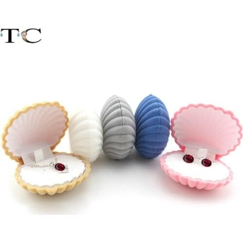 Creative Shell Shape Lovely Velvet Wedding Engagement Ring Box For Earrings Necklace Bracelet Jewelry Display Gift Box Holder