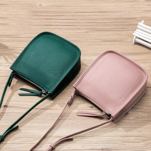 2021 Latest Top Layer Cowhide Leather Phone Pocket Coins Bag Practical Structure Adjustable Strap Lady Crossbody Handbags