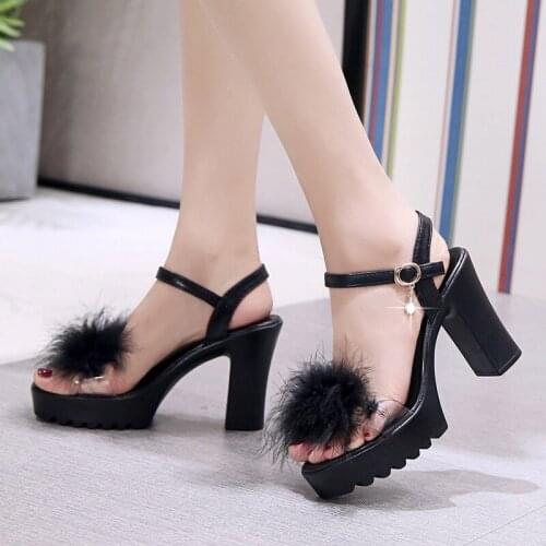 Sexy Beach Sandals Ladies Banquet Fashion Women Fur Rubber High Heel Platform Sandals Outdoor Leisure Buckle Slippers