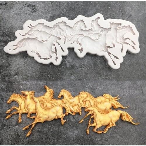DIY Epoxy Resin Gun Horse Running Shape Silicone Mold Fondant Cake Baking Decoration Chocolate Mold Horse Shape Silicone Mold