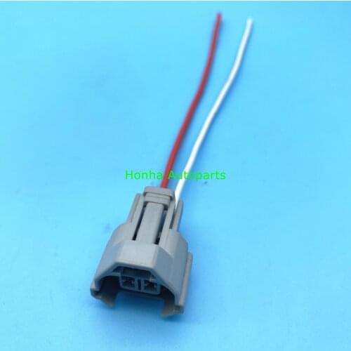 Free Shipping 10/20/50/100pcs 2Pin Female Connector Jacket Auto Plug Socket Connector For Nissan 7283-8853-30 wirer harness