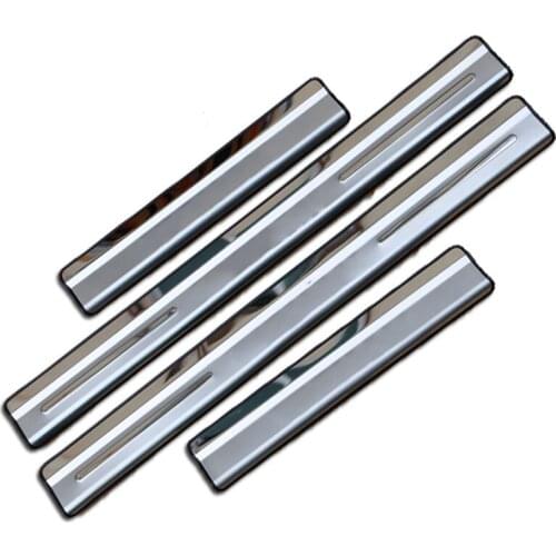 For Volkswagen Tiguan 2010-2015 Accessory Stainless Door Sill Kick Scuff Plate Guard Pedal Protector Trim Step Cover Car Styling