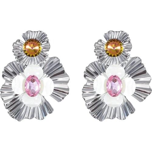 Cute Metal Flower Earrings for Women Girl Korean Style Crystal Beads Statement Earring Wedding Party Chic Jewelry Birthday Gift