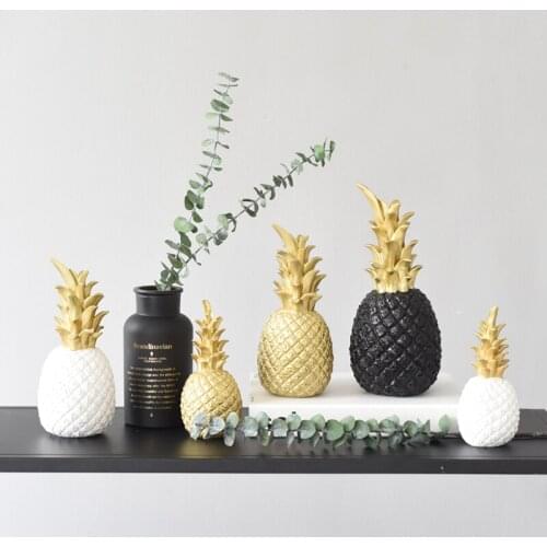 Nordic Fruit Crafts Ornament 3 Colors Resin Gold Pineapple Figurine Living Room Office Desk Handmade Home Decoration Accessories