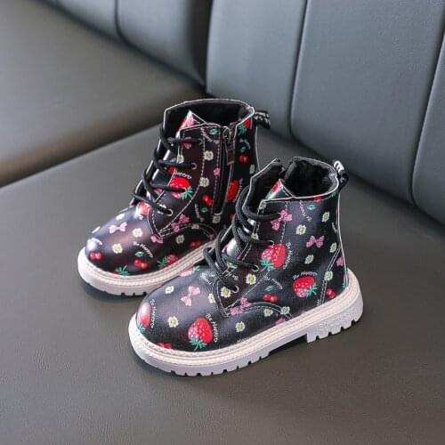 Girls warm cute short boots baby British style leather boots autumn and winter new princess Martin boots cute short boots