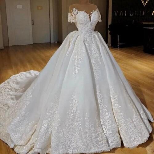 Luxury Wedding Dress 2021 Short Sleeves Chapel Stain Wedding Gown Lace Applique Church Dresses For Women plus size wedding dress