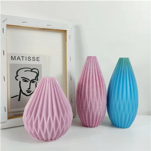 2 Diamond Pear Vase Shape Silicone Candle Mold for DIY Aromatherapy Candle Plaster Ornaments Handicrafts Soap Mould Tools
