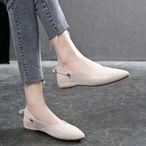2021 Spring and Autumn New Non-slip Soft Sole Flat Shoes Women All-match Shallow Mouth Pointed Small Leather Shoes