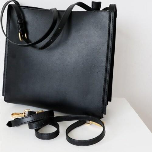 Ladies Shoulder Messenger Bags Bolsos Mujer 2021 New Retro Genuine Leather Women Bucket Bag High Quality Simple Handbags Cowskin