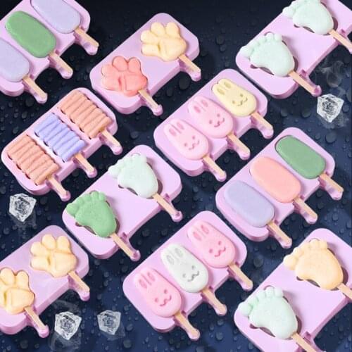 Silicone Ice Cream Mold Reusable Ice Cubes Tray Freeze Popsicle Mold Christmas Decor DIY Ice Cream Maker Tool With 50 Wood Stick