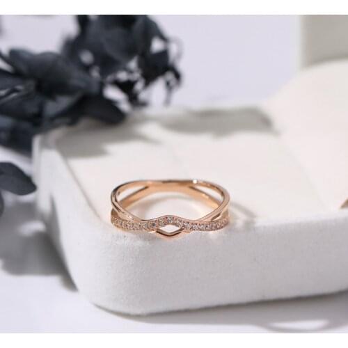 YUN RUO Rose Gold Color Fashion Titanium Steel Mosaic Crystal Geometric Cross Wedding Ring Woman Jewelry Engagement Never Fade