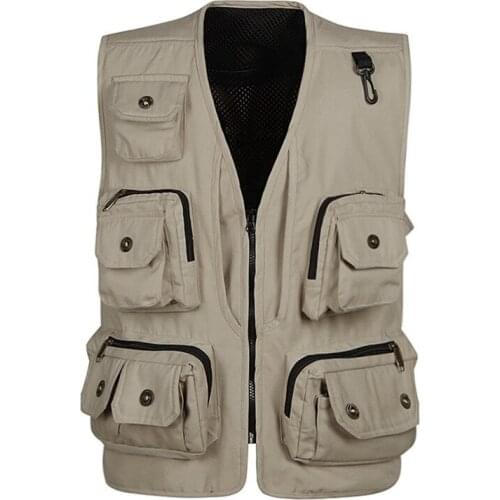 2020 Spring and Autumn New Multi-Pocket Mens Vest Professional Work clothes / Photography / Outdoor Fishing Copper Buckle Vest