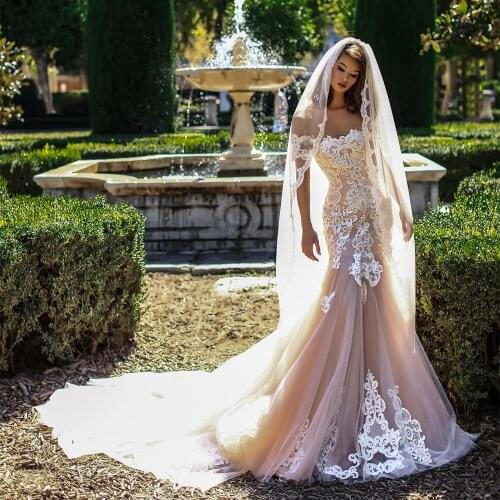 Illusion O Neck Short Sleeves Sexy Backless Mermaid Wedding Dresses Appliqued 2021 New Floor Length Bridal Gowns