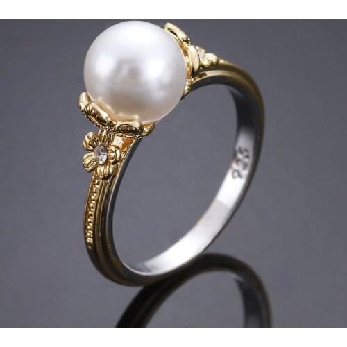 Pearl Women Ring Metal Punk Temperament Jewelry Ring High End Ladies Wear Matching Accessories Fashionable Popular Women Rings