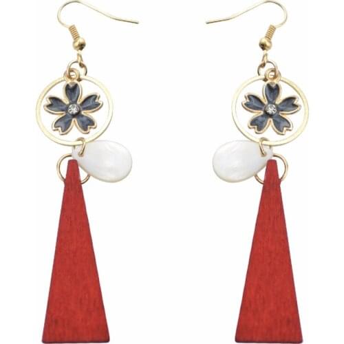 Idealway Handmade Bohemian Vintage Gold Color Wood Flower Pendant Dangle Earrings for Women Turkish Vintage Party Jewelry