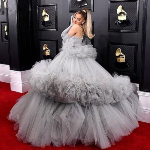 2021 Gray Celebrity Party Dresses Tulle Arabic Evening Dress Strapless Kaftans Formal Prom Dresses Dubai Women فساتين السهرة
