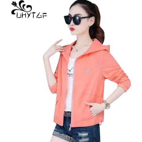 UHYTGF Fashion womens short sun protection clothing long sleeve hooded thin tops Anti-UV breathable summer jacket plus size 1672
