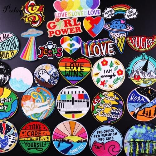 Multi-Style Round Shape Patches DIY Embroidery Flower Letter Heart Patches for Clothing Iron On On Clothes Applique Stripe Badge
