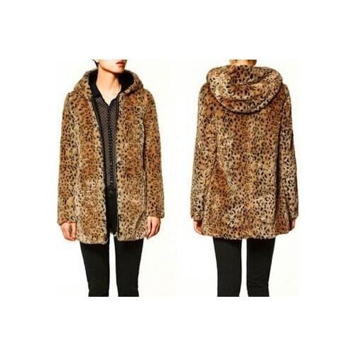 Explode new style of fashionable clothing imitation fur leopard grain hair hair swing cap zipper imitation fur loose coat woman