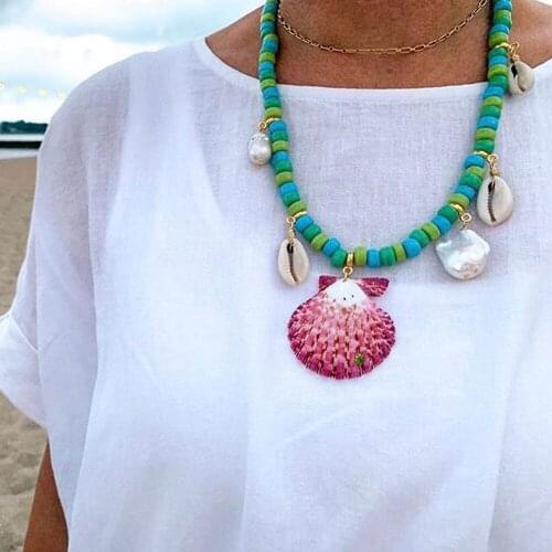 Bohemian style popular summer beach leisure fashion exaggeration handmade rice beads natural shell pendant necklace wholesale